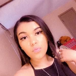 Meet your Posher, Delailah